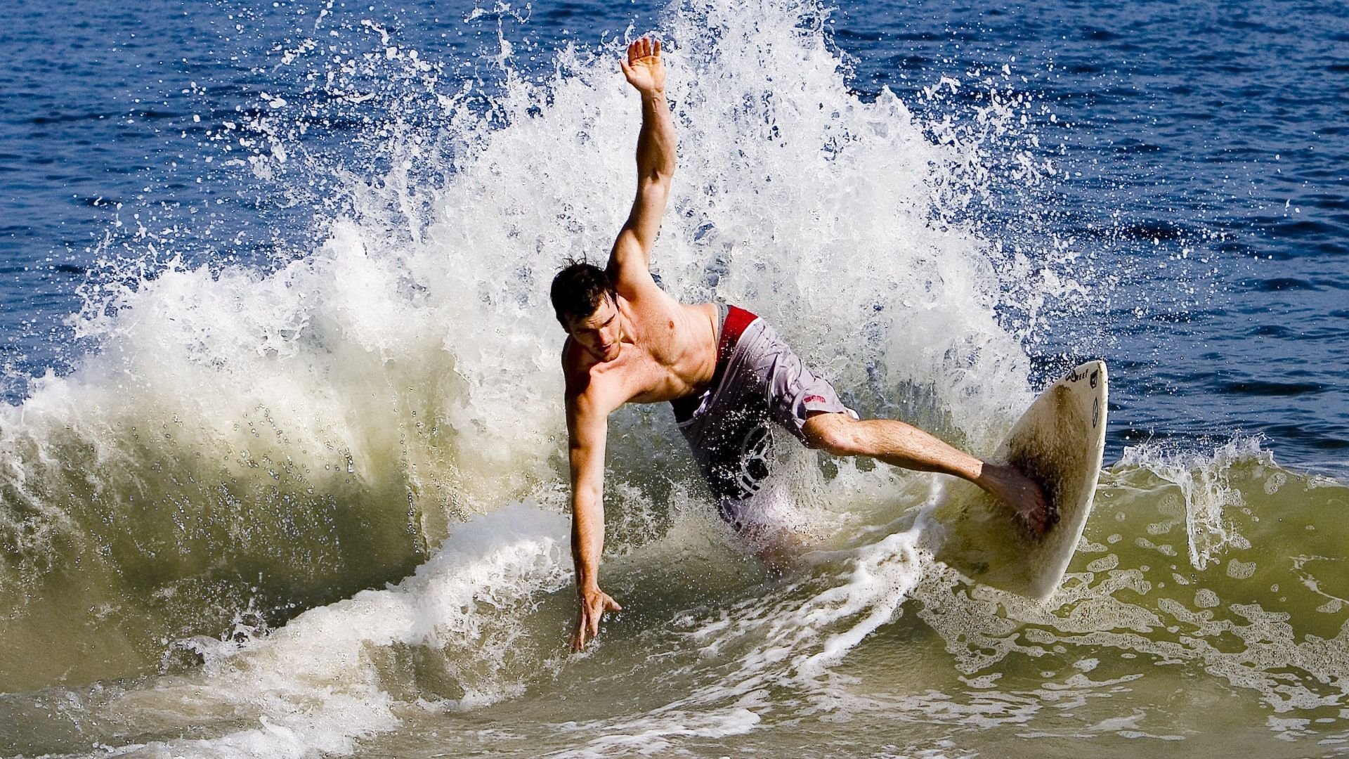 皮特·斯图斯:凭借精湛防守帮助南非队锁定胜局,斯特皮特